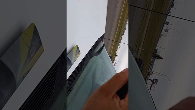 Install bosch wiper blades on a Chevy silverado смотреть онлайн