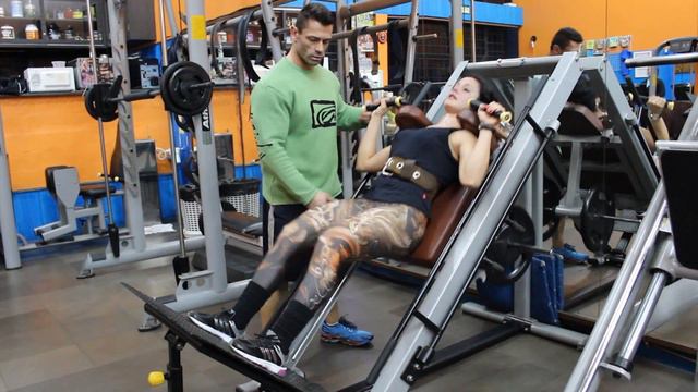 Treino de Quadríceps com atleta Robinson Orlandi смотреть онлайн