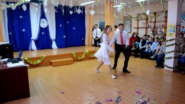 Новый год 2017. Вальс из российского кино смотреть онлайн