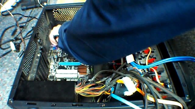 Собираем БОМЖ ПК На Intel Xeon x3440 LGA1156 с 8GB Мозгов, SSD KingDian 60GB и Прочим с Алиэкспресс смотреть онлайн