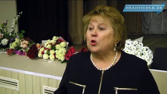 Елена Суханова представила свою книгу «Судьбы прокладывая путь» смотреть онлайн