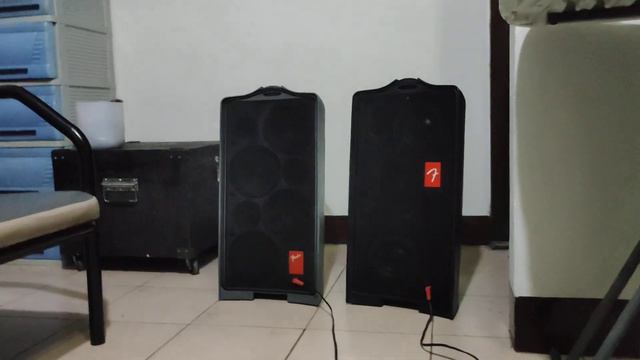 Fender Passport P250 vs PD250 (Sound Test) смотреть онлайн