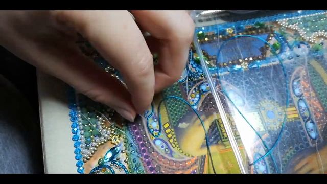 28)"Пантелеймон Целитель" от Образа в каменьях.3.06.2020 г. Пришиваем канитель и трунцал на одеянии смотреть онлайн