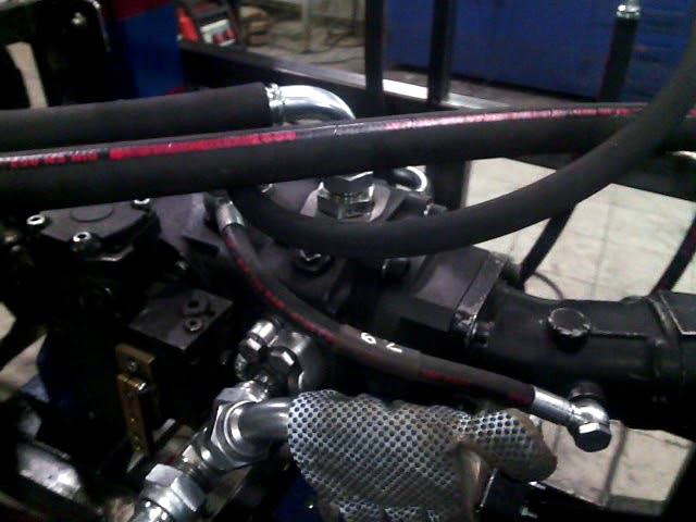 16 -ти колесный ,гусеничный ,гидроходный монстр.Лучший вездеход всех времен и народов.Наверно. смотреть онлайн