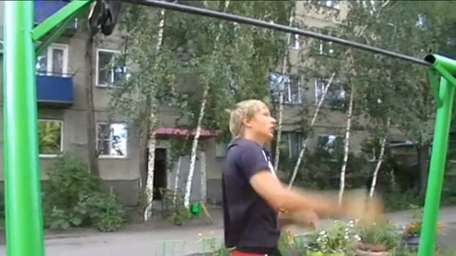 Обучающее видео подтягивание на одной руке!. смотреть онлайн