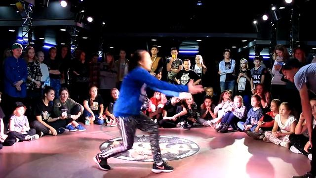 xNVR8xHip Hop.Beg 1/3x Блинова Полина vs Никита Захаров смотреть онлайн