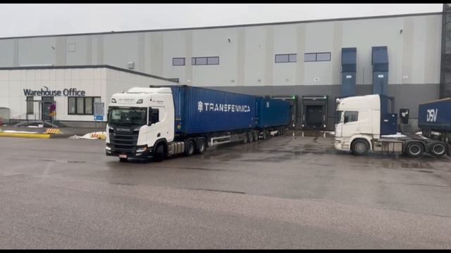 ВОДИТЕЛЬ 99LVL!10 МОСТОВ НА СЦЕПКЕ! 26 МЕТРОВ ДЛИННА С ПЕРВОГО РАЗА ЗАДНИМ ХОДОМ! смотреть онлайн