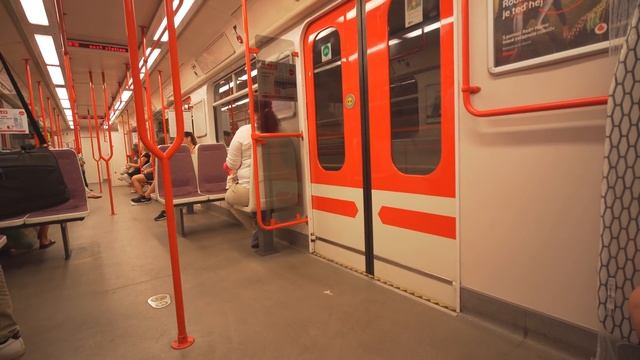 Czech Republic, Prague, metro night ride from Rajská zahrada to Křižíkova смотреть онлайн