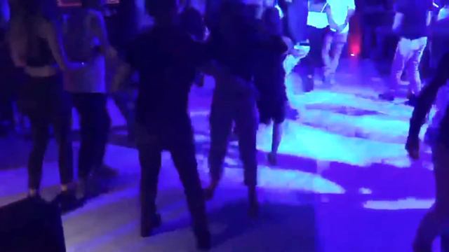 SOCIAL salsa DANCING :: Erica Fioriti y Fabio Berardi :: Tropicana :: Vanilla Disco смотреть онлайн
