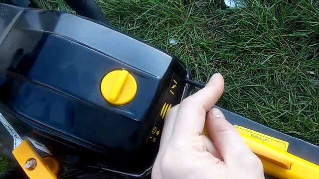 Обзор и тест бензопилы Huter BS-45 + как легко заводить пилу? смотреть онлайн