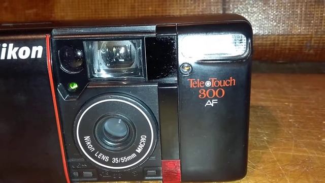 Cámara fotográfica nikon tele Touch 300 AF смотреть онлайн