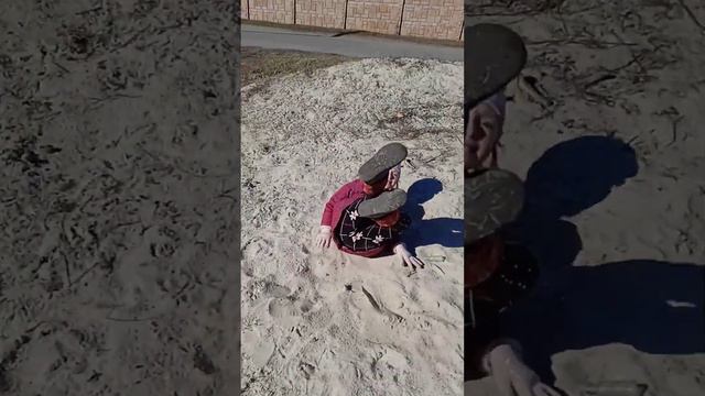 Скучная жизнь Миланы 😅😅😅 смотреть онлайн