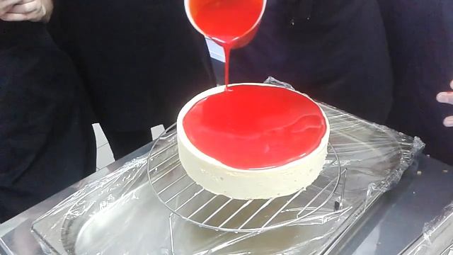 Покрытие торта гляссажем смотреть онлайн