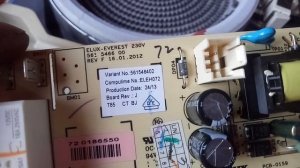 Ремонт варочной панели ELECTROLUX  EHF56343K. Отключаются конфорки.