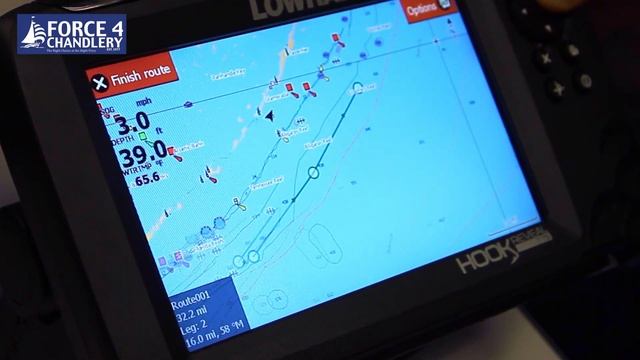 Lowrance Hook Reveal Chartplotter Fishfinder Combos With FishReveal Technology - Ideal For Fisherme