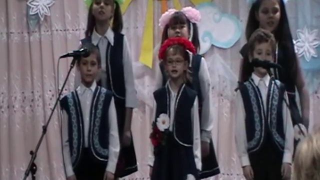 03.12.2012г. Наташа поёт ПОДИВИСЬ НА НЕБО смотреть онлайн