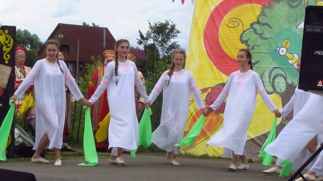 Отрывок из представления сказки 