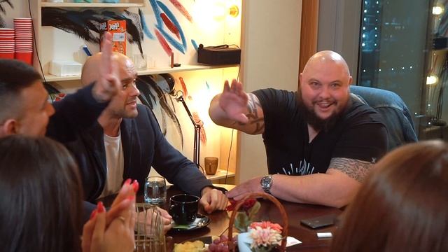 Звезды ШОУ смотреть онлайн