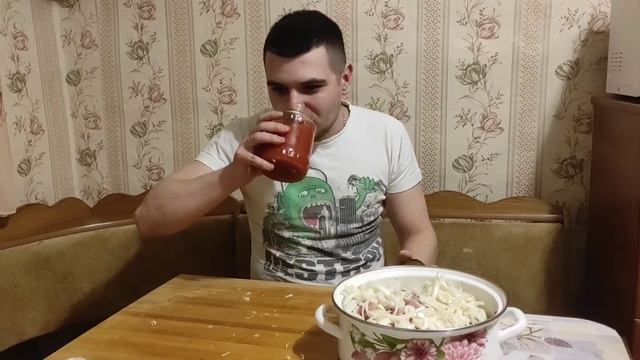 ШАШЛЫК В ТОМАТНОМ СОКЕ смотреть онлайн