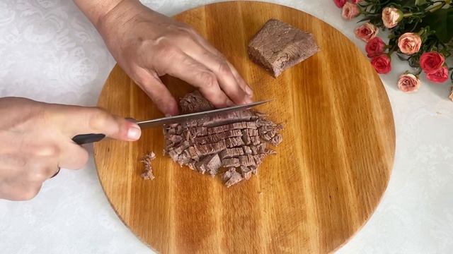 Праздничный Салат " ГНЕЗДО ГЛУХАРЯ"! Украшение Праздничного стола/Celebratory Salad "COOKER'S NEST смотреть онлайн