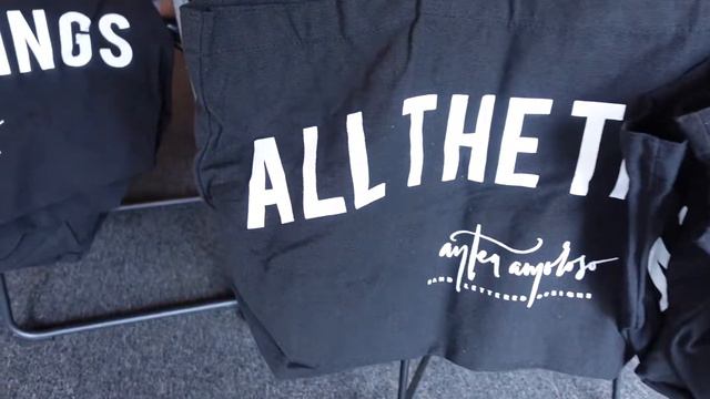 Live Hand Lettering Event | Bring Your Own Board смотреть онлайн