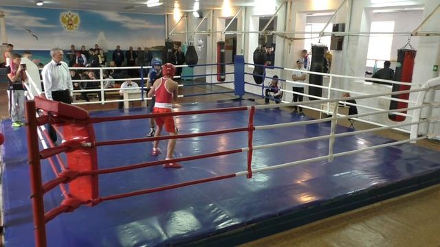Открытый турнир по боксу памяти А.Л. Таранова. 56 кг. Р.Еременко (Ялта) - А.Матусевич (ДЮСШ №7) смотреть онлайн