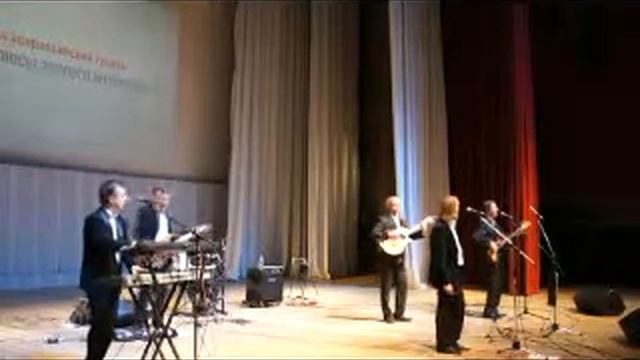 Первое апреля смотреть онлайн