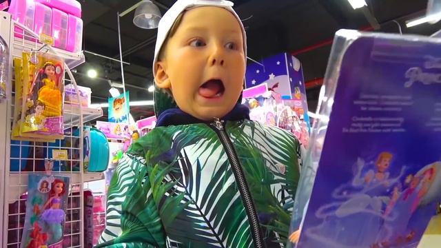 Senya Wants MORE TOYS. Funny story for kids. смотреть онлайн