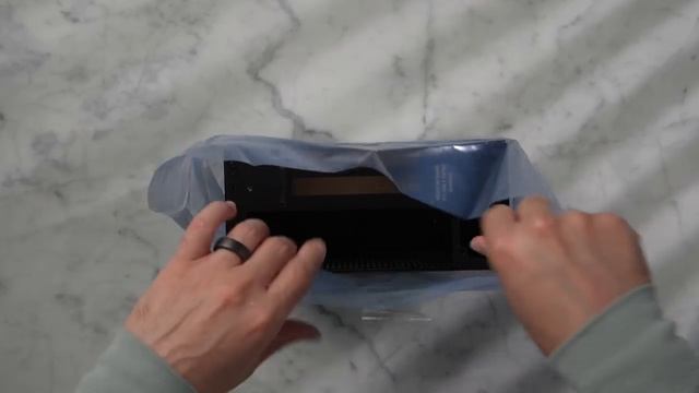 World's Smallest 4060 Gaming PC - You can build NOW смотреть онлайн