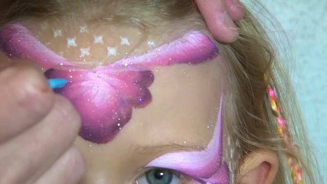Pink heart princess face painting tutorial - Princess makeup with jewels! смотреть онлайн