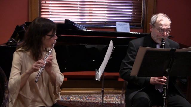 Don't Sit Under The Apple Tree by Charlie Tobias, Lew Brown, and Sam H. Stept смотреть онлайн