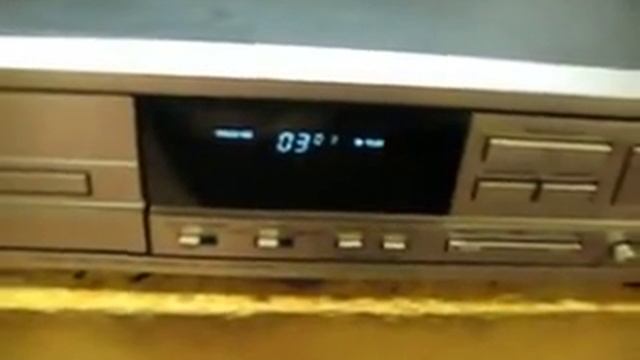 Vintage Luxman CD Player