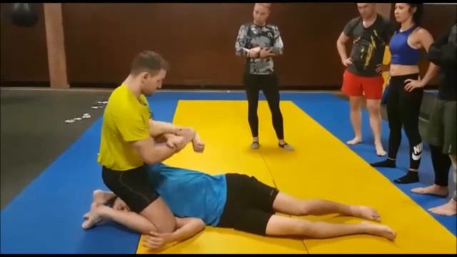Атаки из сайд контроля смотреть онлайн