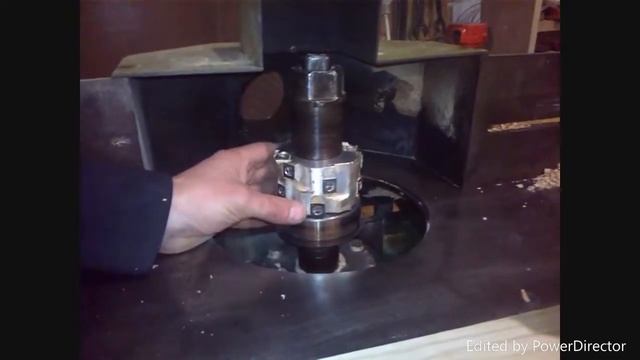 Приспособа для изготовления квадратных балясины UA.Milling rolls of my use. смотреть онлайн