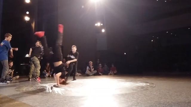 DOMINANT BGIRLS vs BREAKONIERS | FINAL | BE Y.OURSEL.F DANCE CHAMPIONSHIP | МЫТИЩИ | 2017 смотреть онлайн