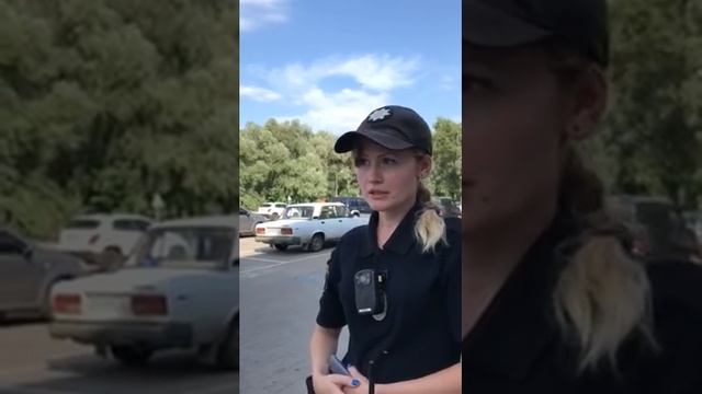 Полиция город Сумы , Паркуются на место для инвалидов , Манера разговора Сумской полиции с граждана смотреть онлайн