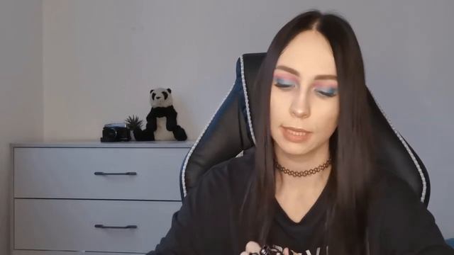 ЧЕМ Я РИСУЮ? | Мои художественные материалы смотреть онлайн