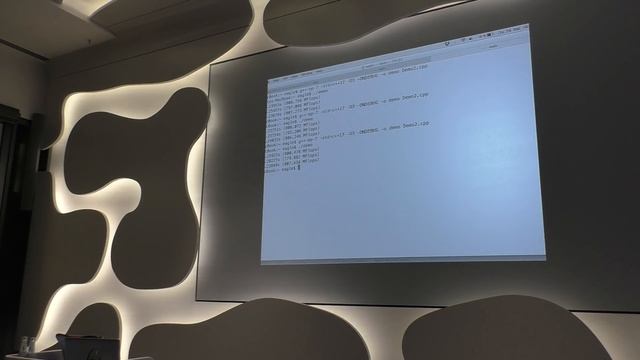 [MUC++] Klaus Iglberger - "Almost no raw loops" (C++ Beginner's Lightning Talk) смотреть онлайн