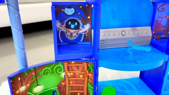 Сеня и Папа как Супергерой играют с Новыми Игрушками