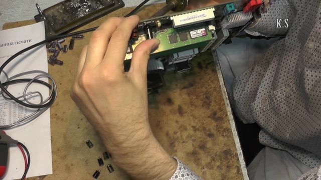 Вздулись конденсаторы на материнской плате