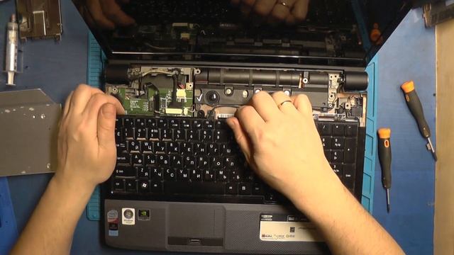 Разборка ноутбука Acer Aspire 6930 смотреть онлайн