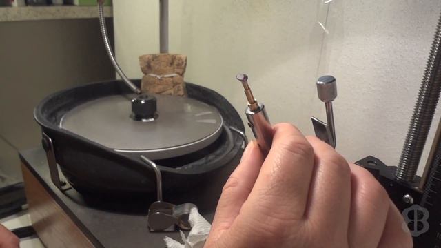 Gem Cutting Tutorial - Faceting a Color Change Garnet смотреть онлайн
