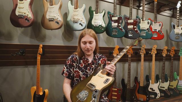 Fender Jaguar Face-off: Which One Is For You? смотреть онлайн