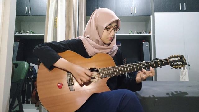 MIYEON - ‘Drive’ Guitar Fingerstyle Cover смотреть онлайн
