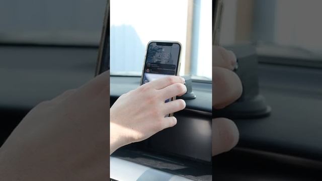 Держатель для мобильного телефона YK02 магнитный на стекло на панель телескопический треугольник смотреть онлайн