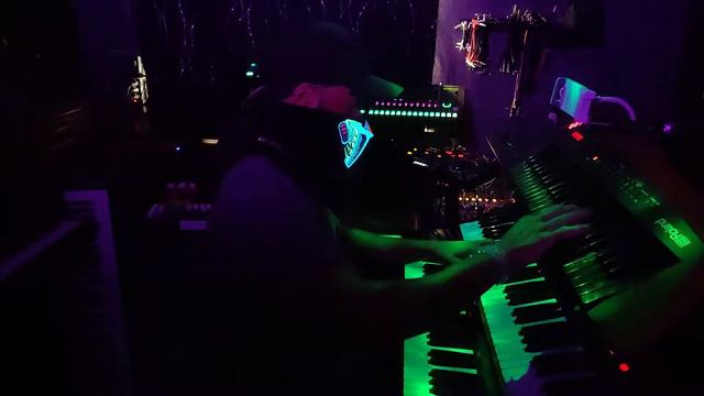 Hip Hop Arabic Trap Jazz Fusion Beat + Korg Kross + Roland AX-Edge + Juno DS88 смотреть онлайн