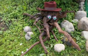 Найдите в лесу корягу и сотворите это чудо. Мастер-класс бонсая с нуля практически бесплатно.