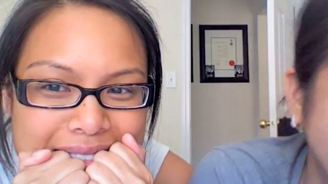 4 girls 1 cup (2 girls 1 cup reaction) смотреть онлайн