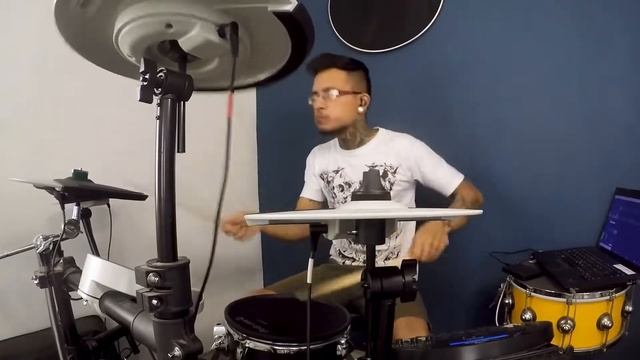 SILVERSTEIN I ULTRAVIOLET I DRUM COVER I JF ?? смотреть онлайн