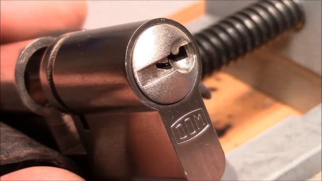 (picking 166) DOM 2x [EURO cylinder exploration series] - pin tumbler and dimple lock смотреть онлайн